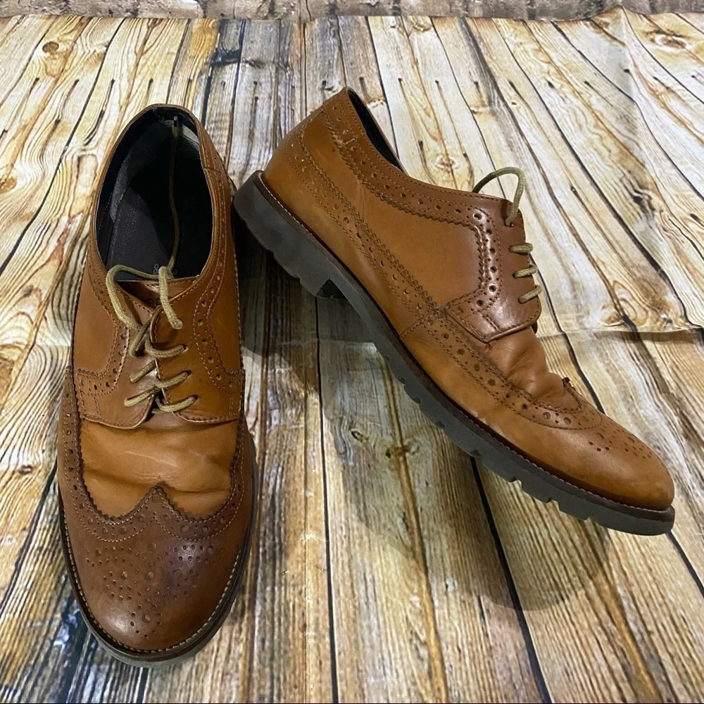 Rockport Wingtip Oxfords Size 10.5
